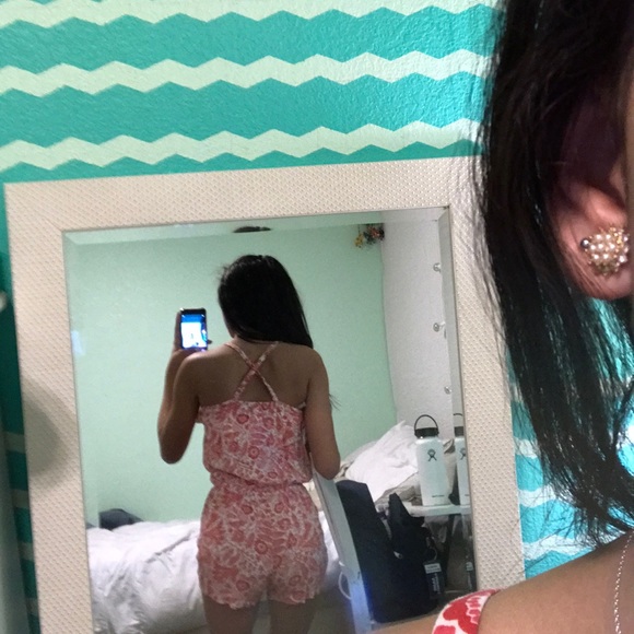 Red romper - Picture 3 of 7